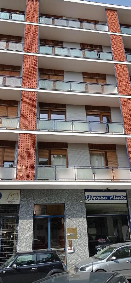 Appartamento Mansardato Ipatrizi Moncalieri Exterior foto